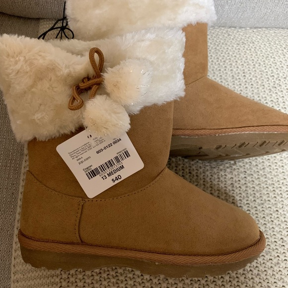 Girls boots - Picture 2 of 3